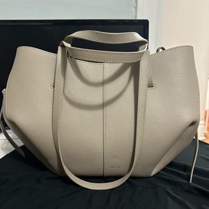 POLÈNE
Cyme Leather Mini Tote